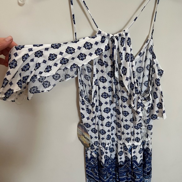 Romper Size Small, NWT - Picture 4 of 7